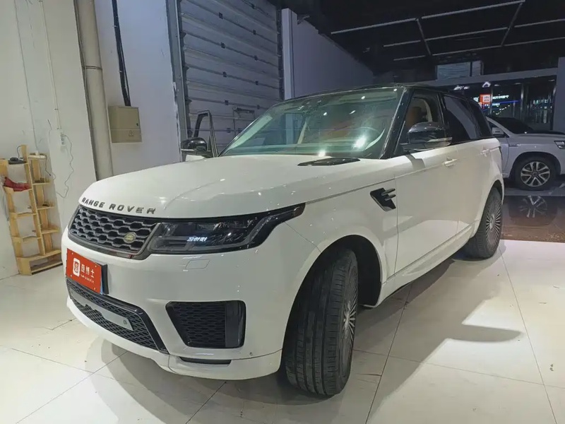 Land Rover Sport