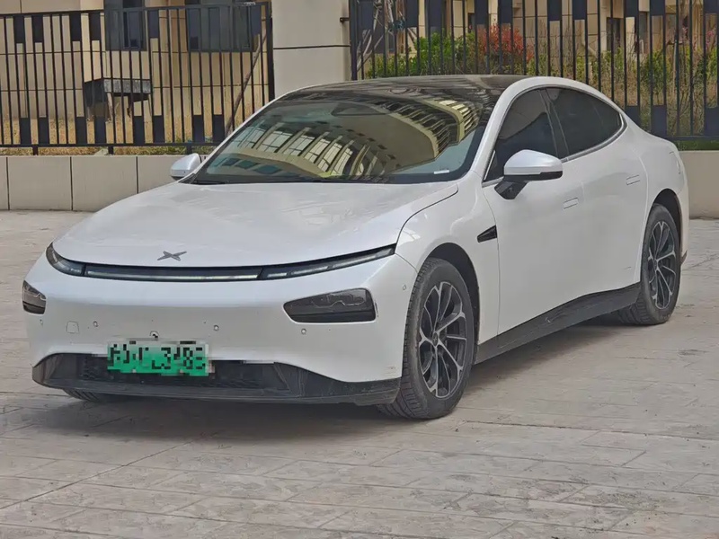 XPeng P7