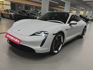 Porsche Taycan 2022