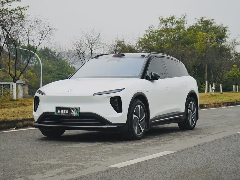 NIO ES6