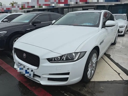Jaguar XE 2018