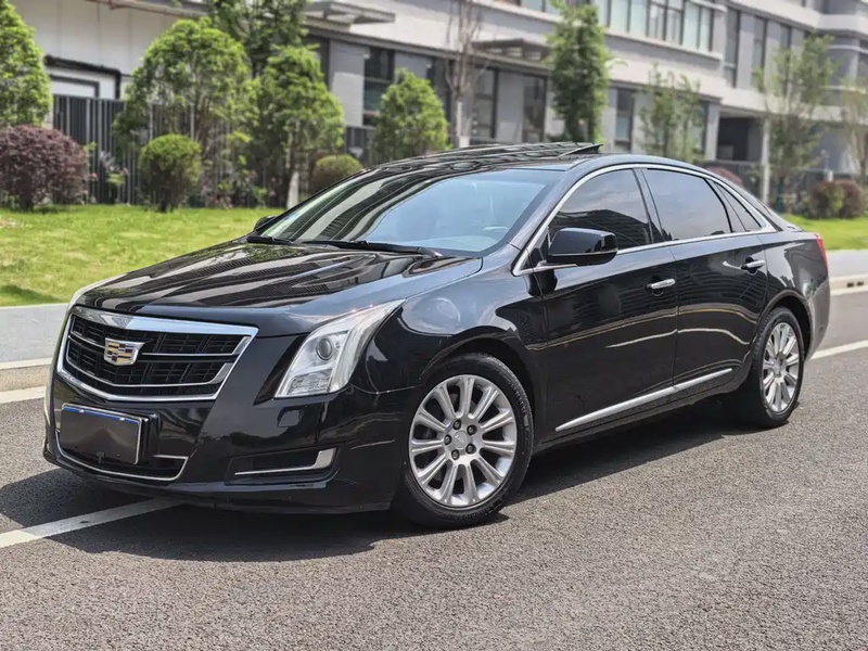 Cadillac XTS