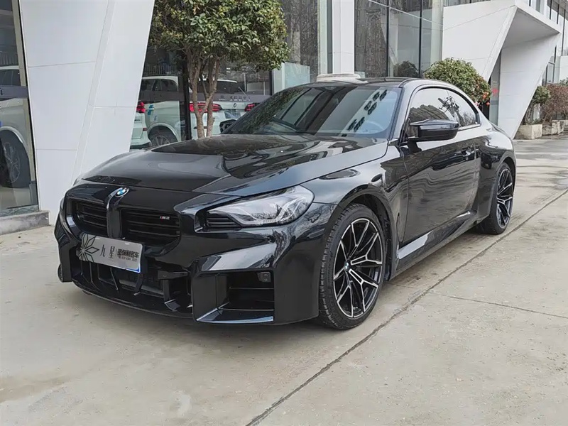 BMW M2