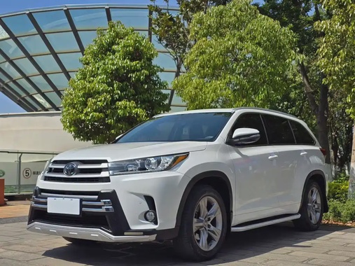 Toyota Highlander 2021