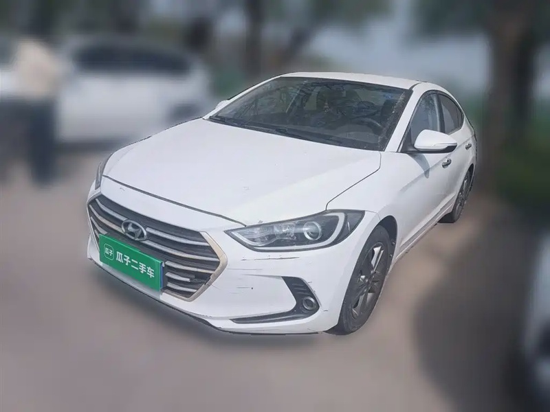 Hyundai Elantra