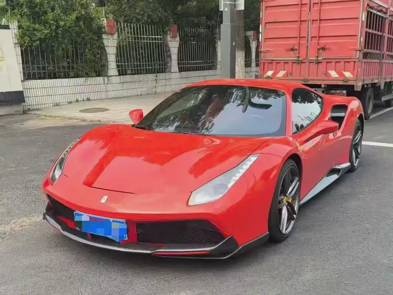 Ferrari 488