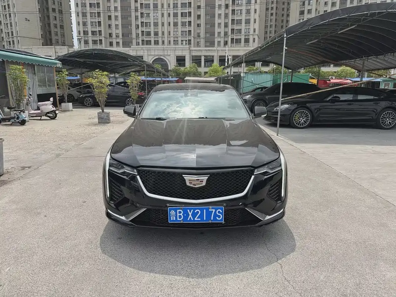 Cadillac CT4
