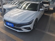 Hyundai Elantra 2024