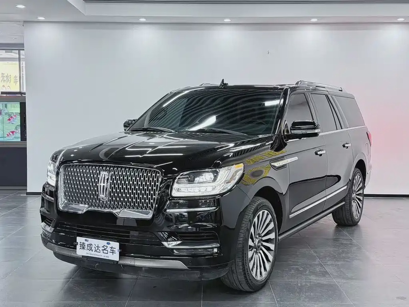 Lincoln Navigator