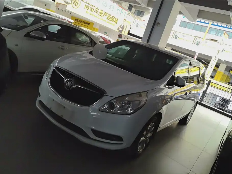 Buick GL8