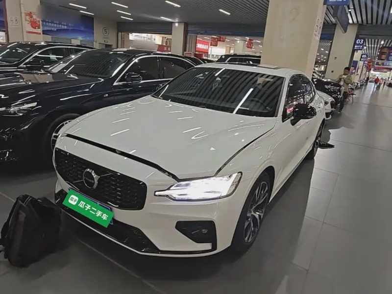 Volvo S60