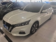 Nissan Teana 2022