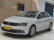 Volkswagen Sagitar 2018