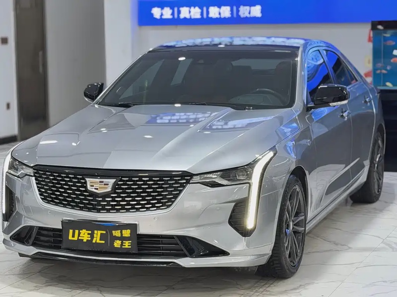 Cadillac CT4