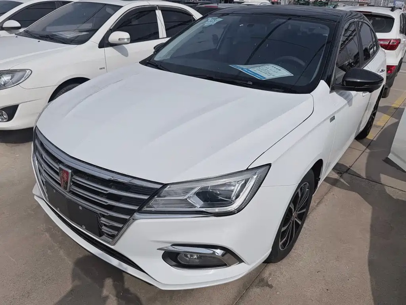 Roewe i5