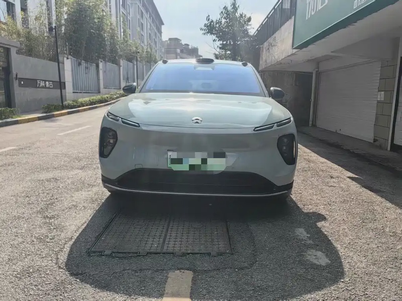 NIO EC6
