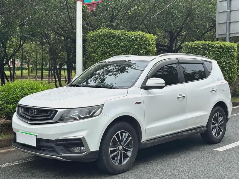Geely X6