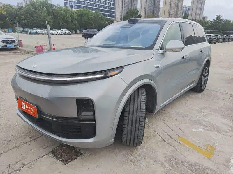 Li Auto L9