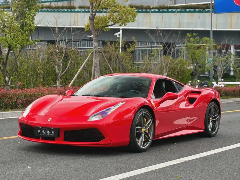 Ferrari 488