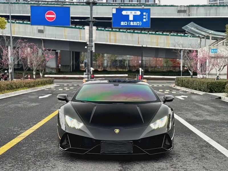 Lamborghini Huracan