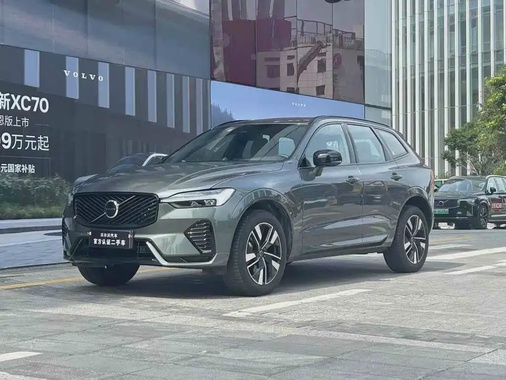 Volvo XC60 2025