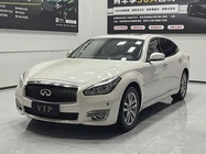 Infiniti Q70 2017