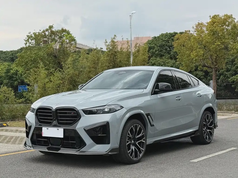 BMW X6M