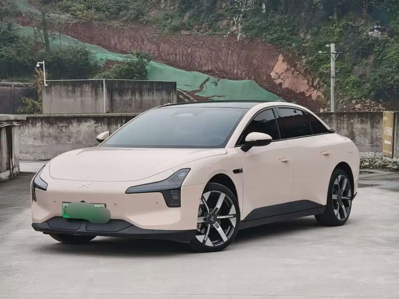XPeng MONA M03