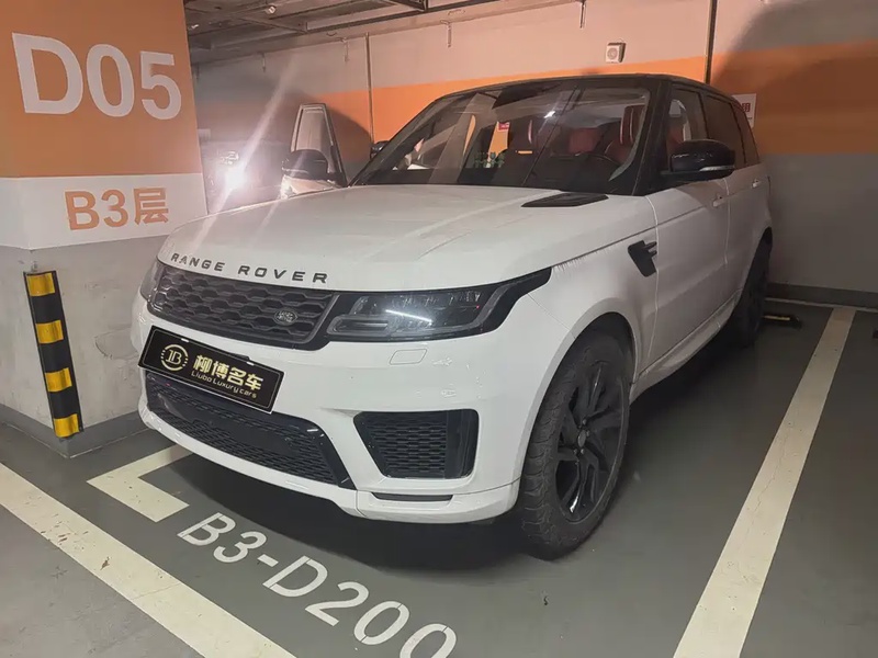 Land Rover Sport
