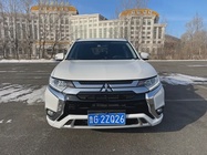 Mitsubishi Outlander 2023