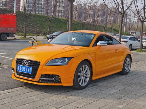 Audi TT 2015