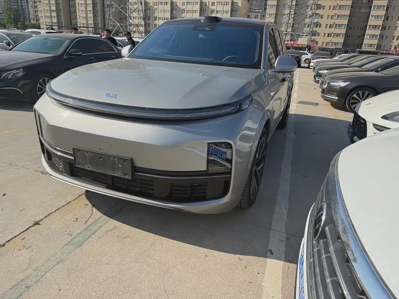 Li Auto L9