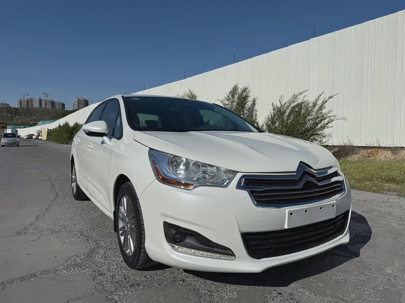 Citroen C4
