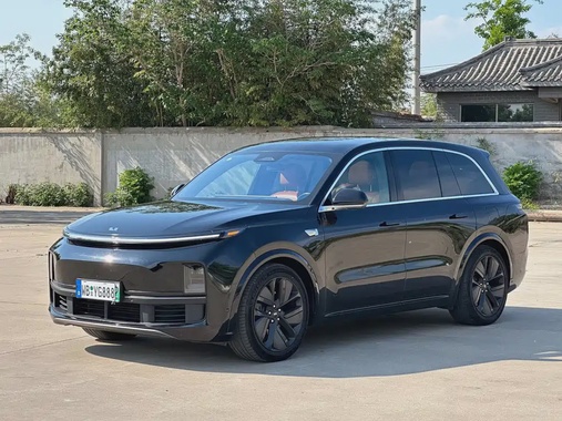 Li Auto L8 2024
