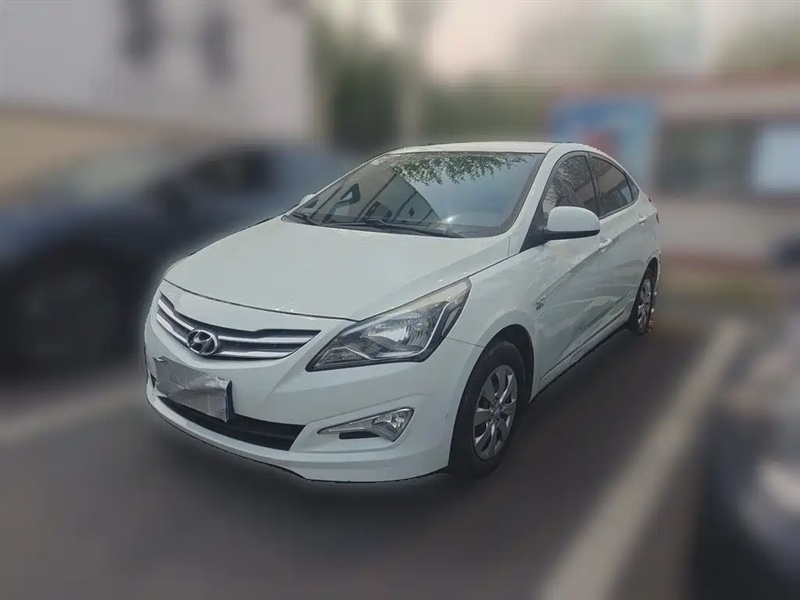 Hyundai Verna