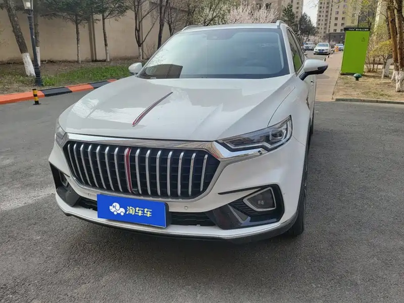 Hongqi HS5