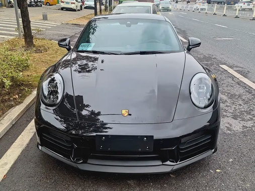 Porsche 911 2025