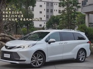 Toyota Sienna 2024