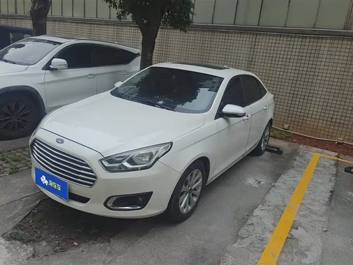 Ford Escort 2016