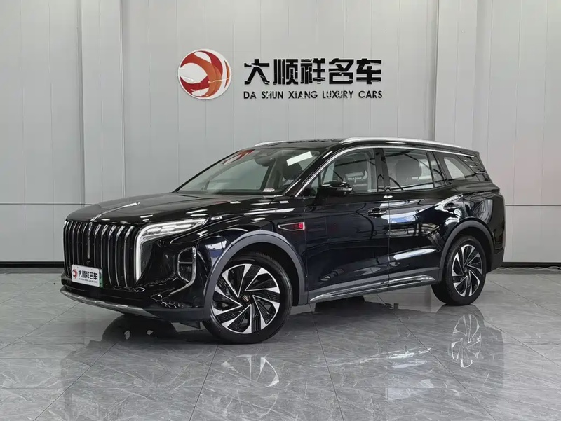 Hongqi HS7