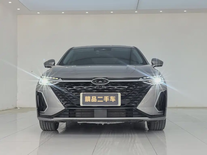 Chery Arrizo 8