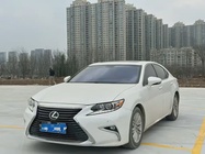 Lexus ES 2018