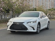Lexus ES 2020