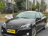 Toyota Crown 2014