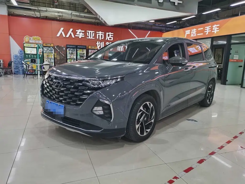 Hyundai Custo