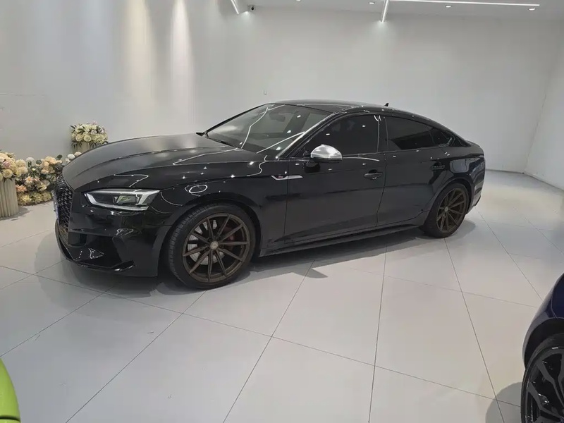 Audi S5