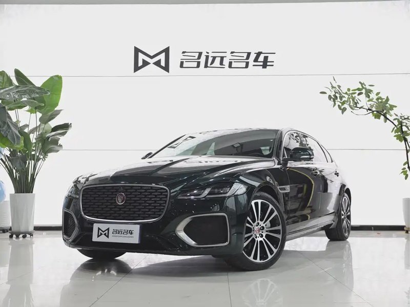 Jaguar XFL
