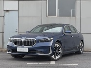 BMW i5 2024