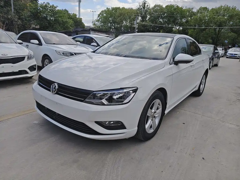 Volkswagen Lamando