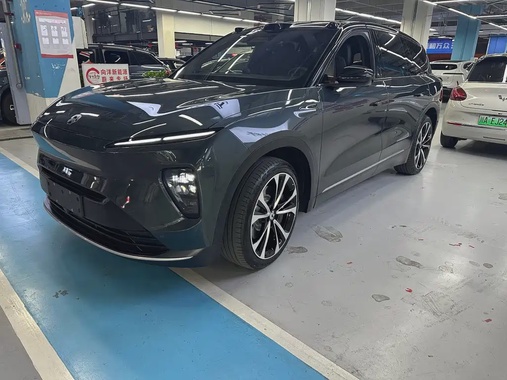 NIO ES8 2024